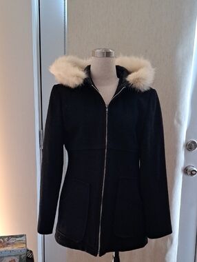 Vintage Black Wool Coat with Fur Trim Hood